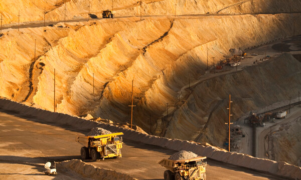Mining Case Au